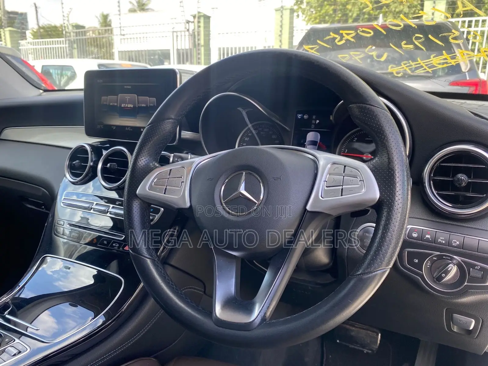 Mercedes-Benz GLC-Class 2018 White