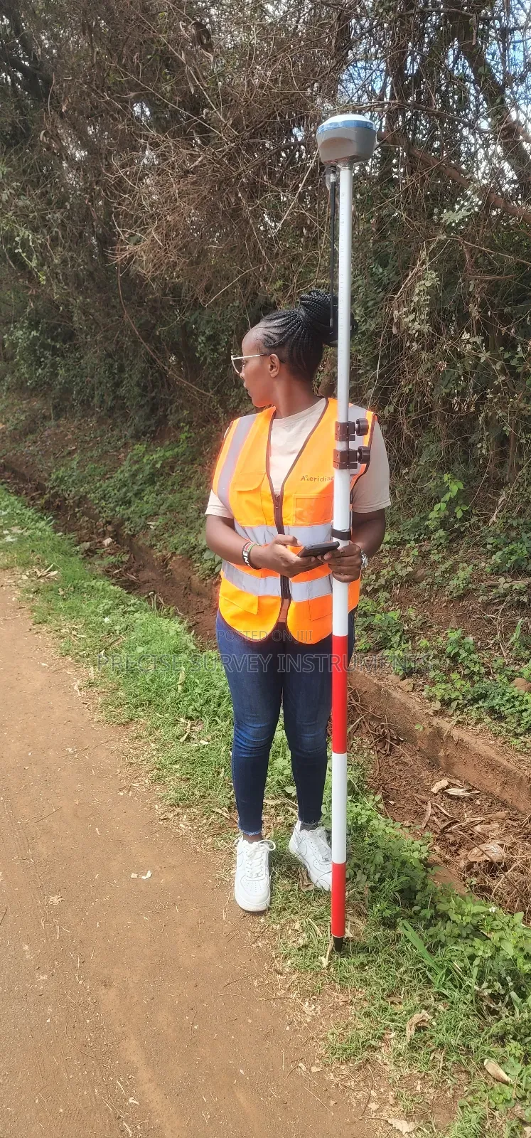 Meridian M5 Plus GNSS RTK -See the Precision in Action