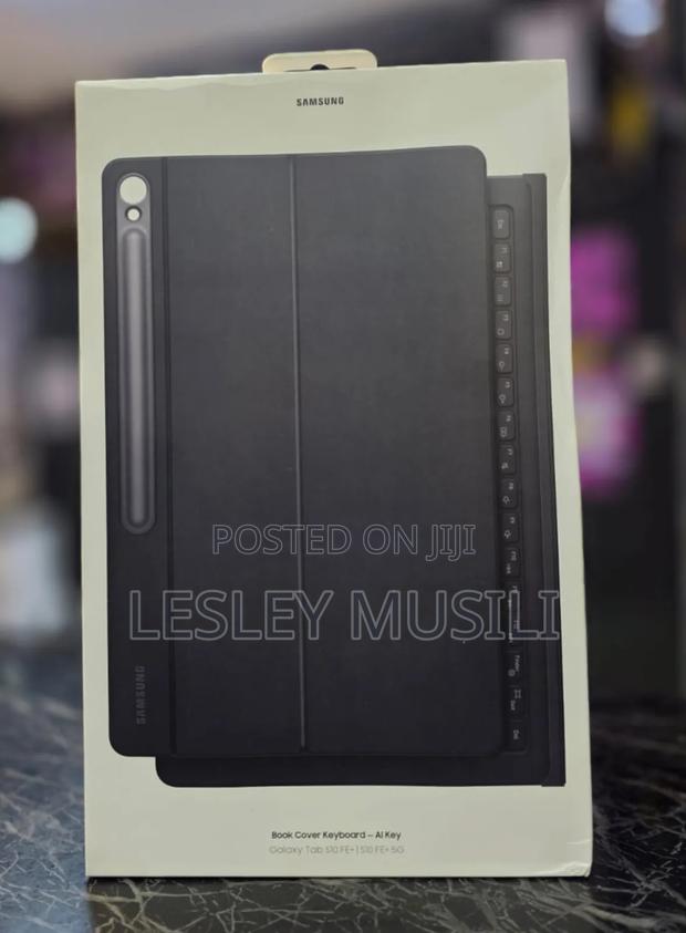Bookcover Keyboard - thumbnail 2