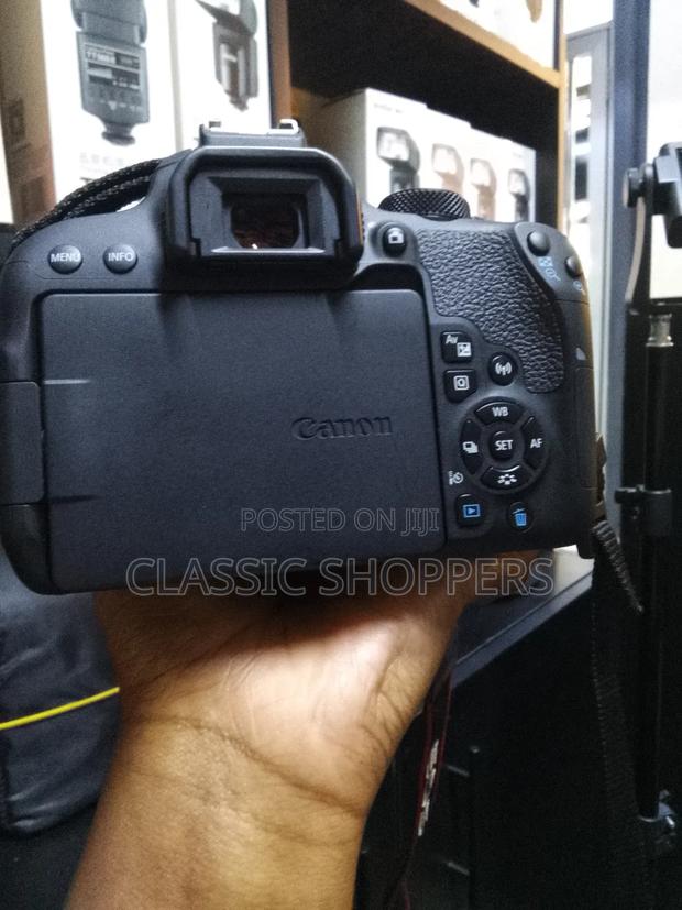 Canon Eos 800d With Kit Lense 18-55mm - main view