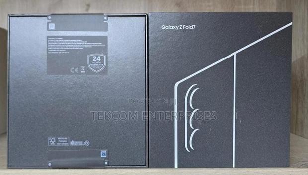 New Samsung Galaxy Z Fold7 512 GB Black - main view