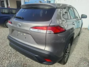 Toyota Corolla Cross 1.8 Petrol AWD 2020 Brown
