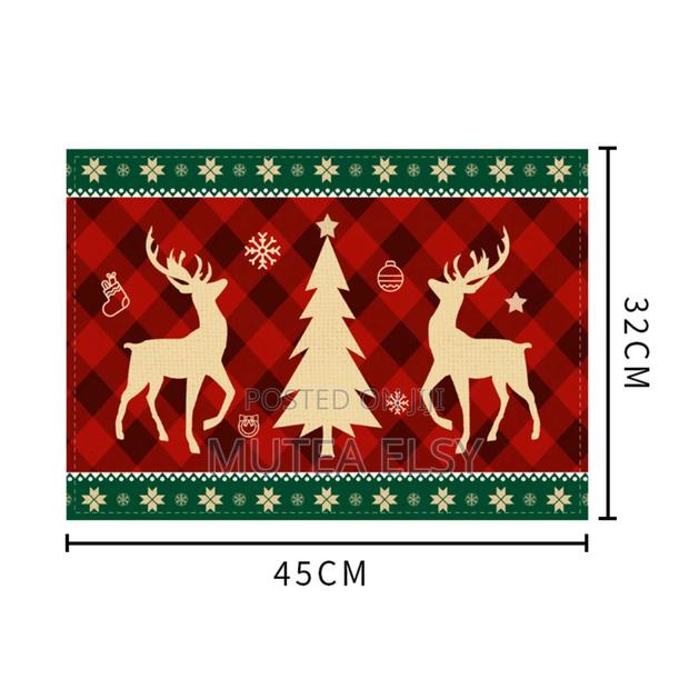 Red,Black,White Green 6pcs Luxury Christmas Table Mats - thumbnail 4