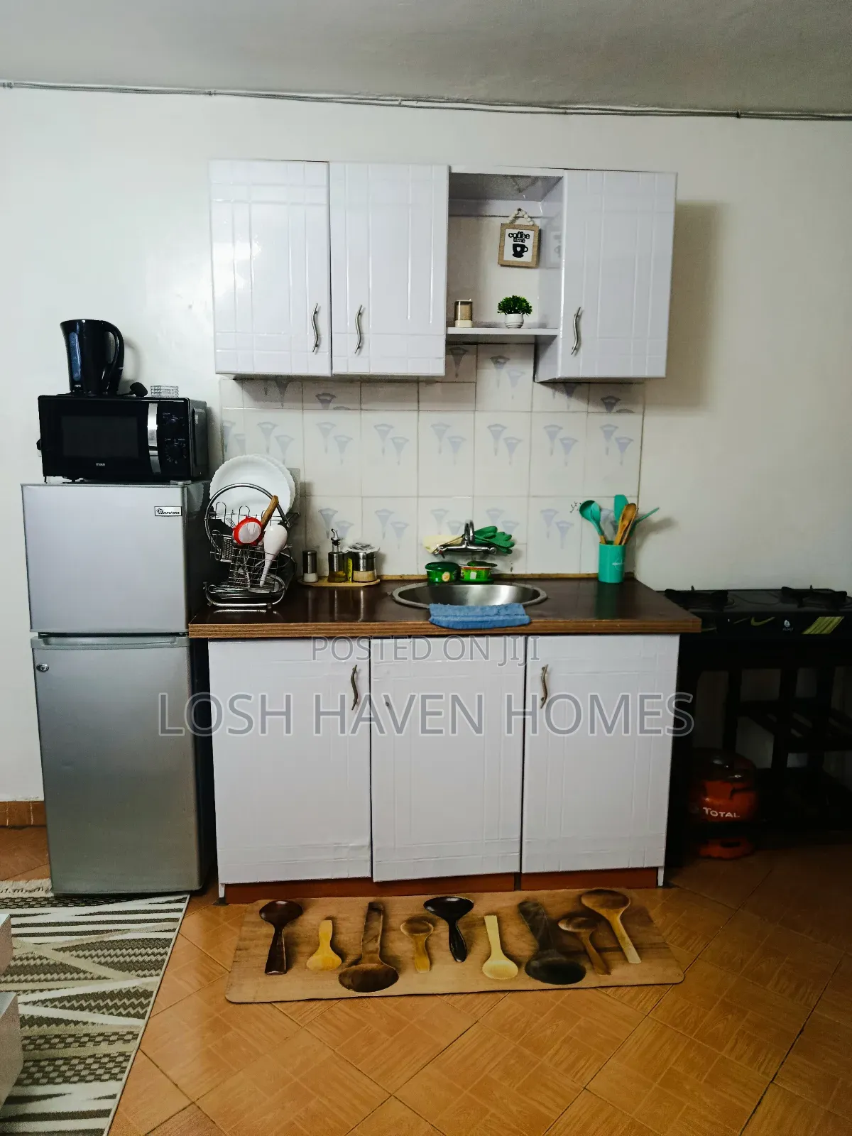 Affordable Spacious Airbnb Near TRM Drive Roysambu