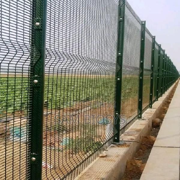 Complete Set Anti Climb Clear Fence - main view