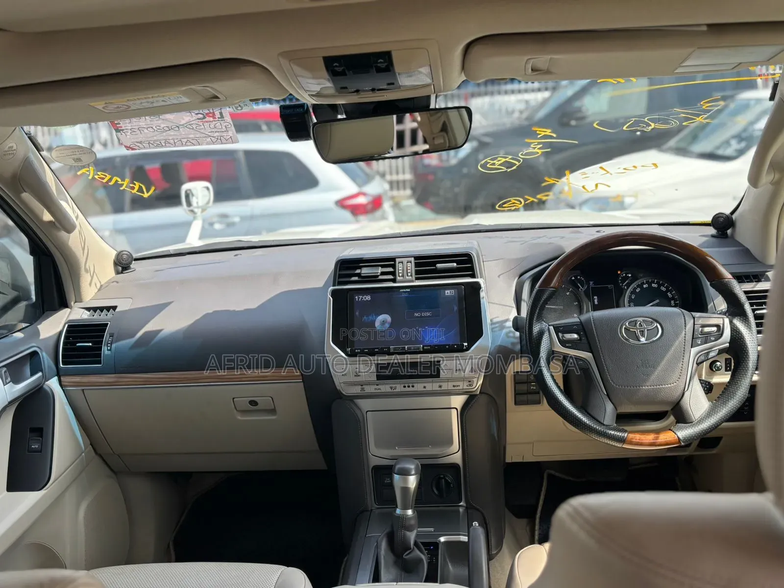 Toyota Land Cruiser Prado 2.8 2018 White