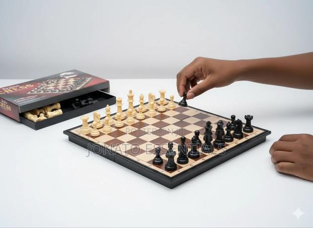 Chess Board Game - main view