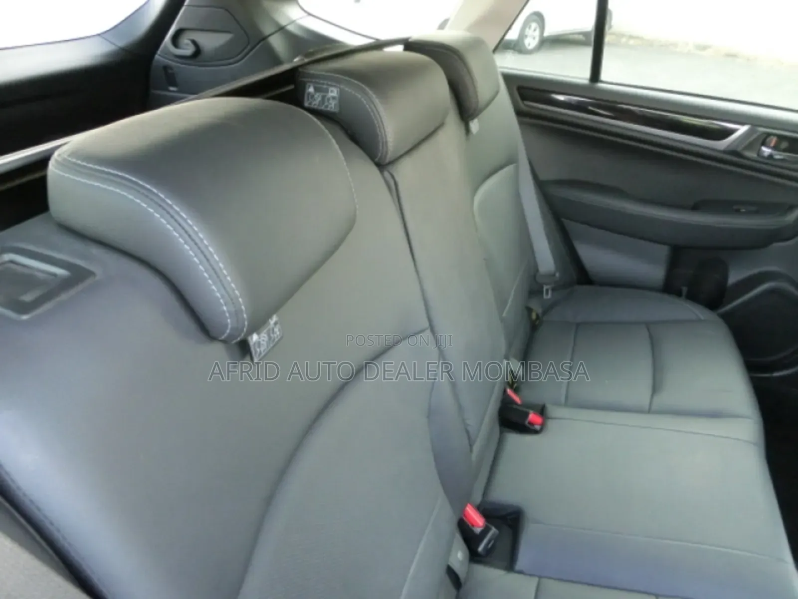 Subaru Outback 2.5i AWD 2019 Gold
