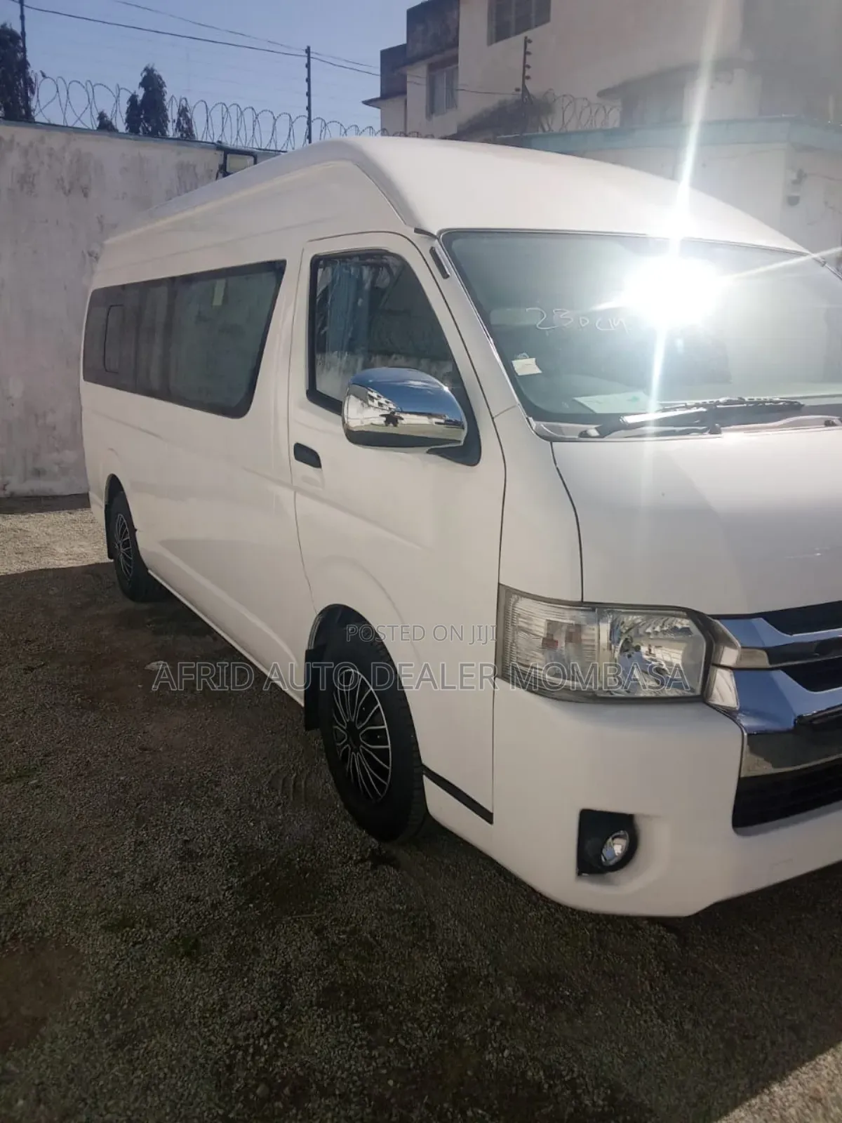 Toyota Grand HiAce 2019 White