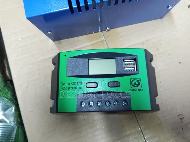 Solar Charge Controller/Solar Charge Controller 10ah - main view