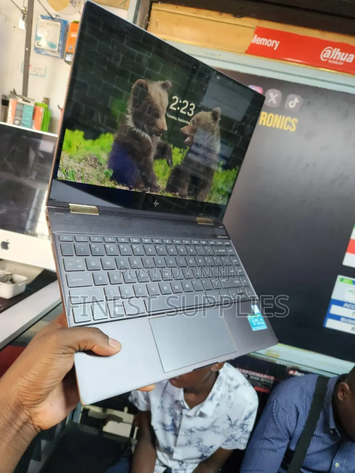 Laptop HP 14-Dq2031tg 4GB Intel Celeron HDD 128GB