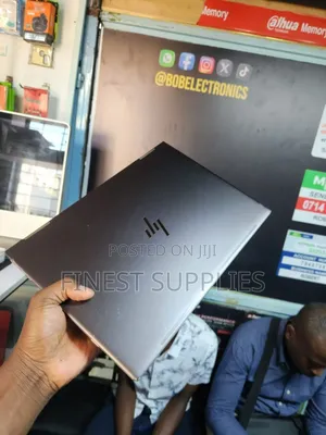 Laptop HP 14-Dq2031tg 4GB Intel Celeron HDD 128GB