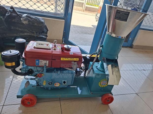Engine Driven Pellet Making Machine - thumbnail 2