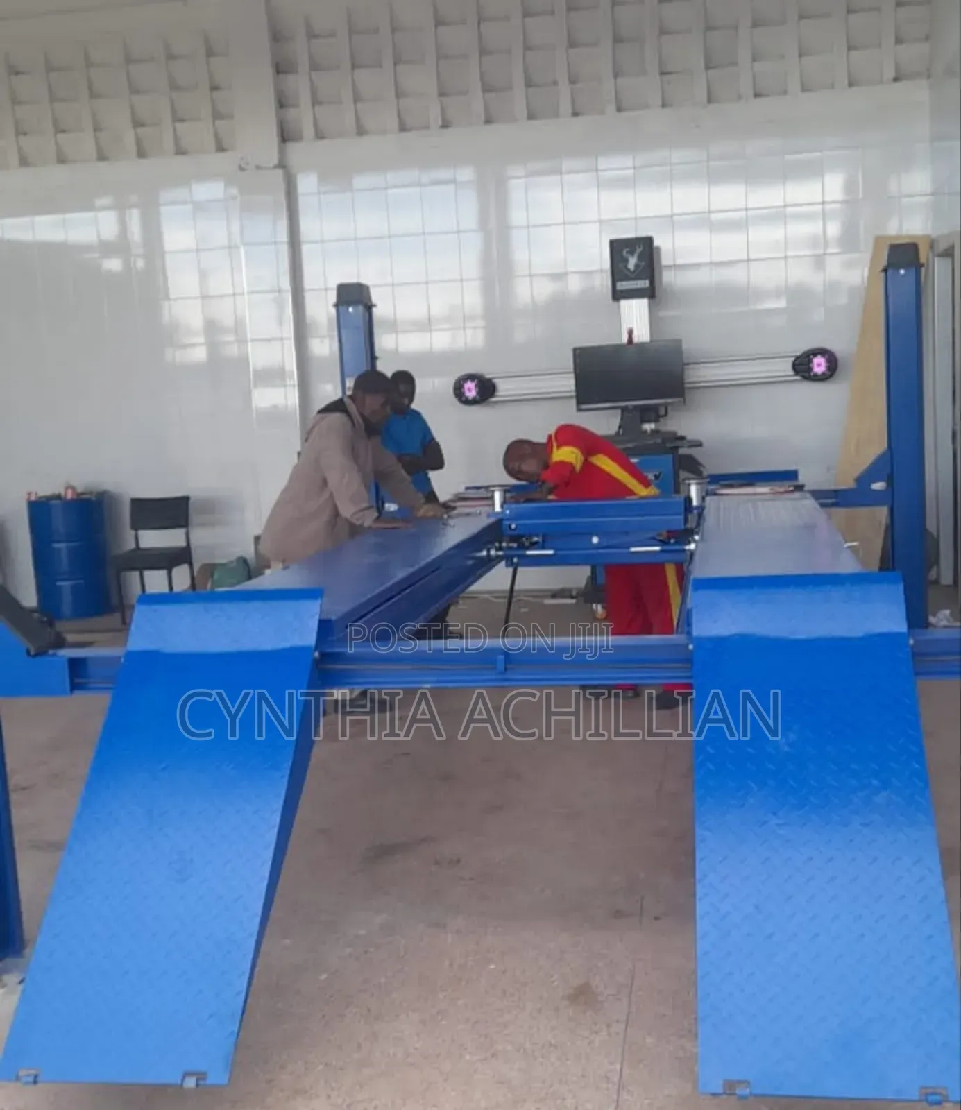 Wheel Alignment Machine – Electric Powered