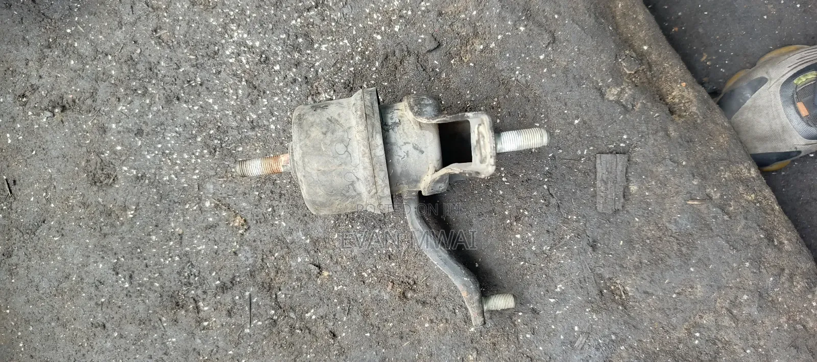 Toyota Harrier 240 Engine Mounting Available