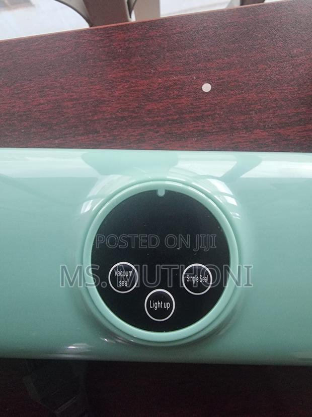 Swift Sealing Vacumm Machine for Home Use - thumbnail 3
