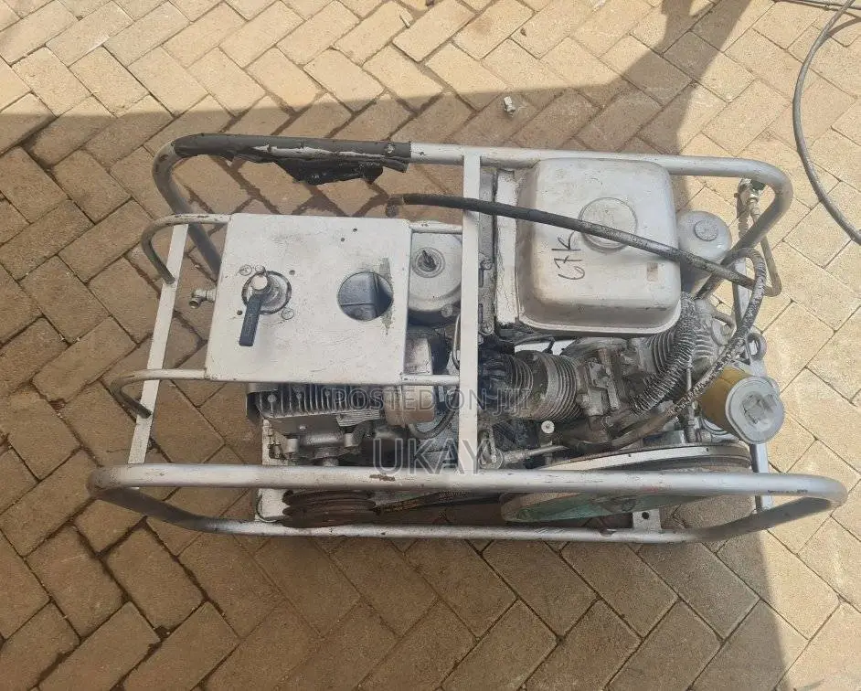 Reciprocating Air Compressor.