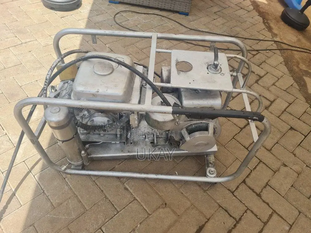 Reciprocating Air Compressor.