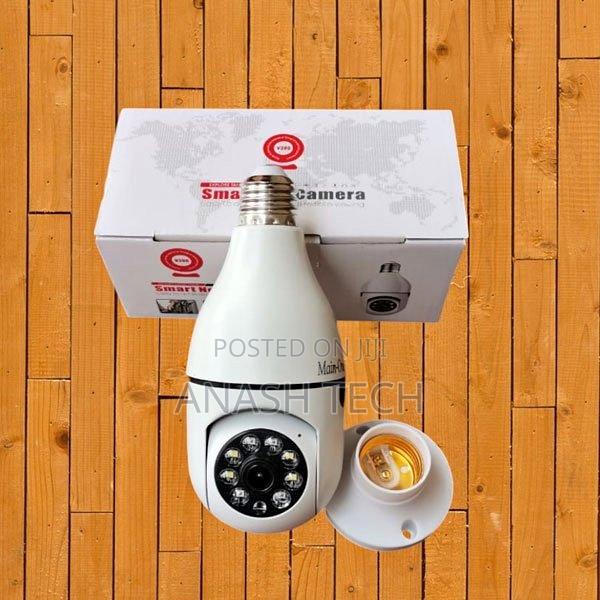 Secured CCTV Bulb PTZ Camera Wifi 1080p Bulb Camera