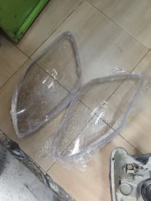Headlight Lens Toyota Belta