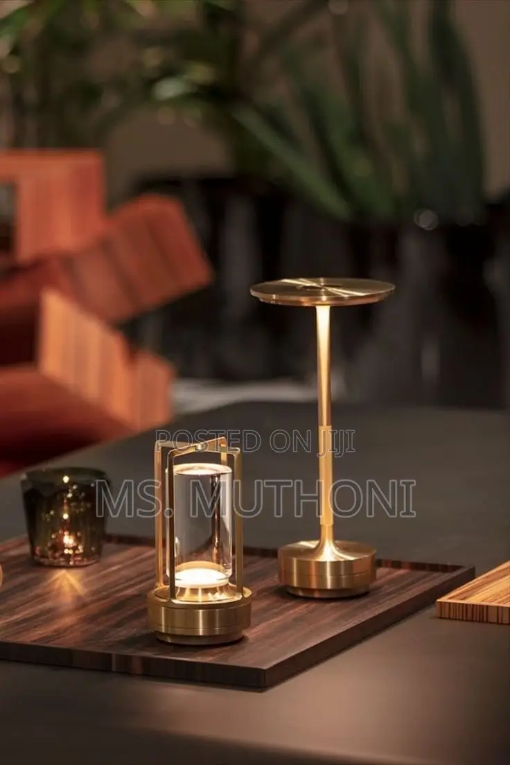 Stemless Dimmable Table Lamp