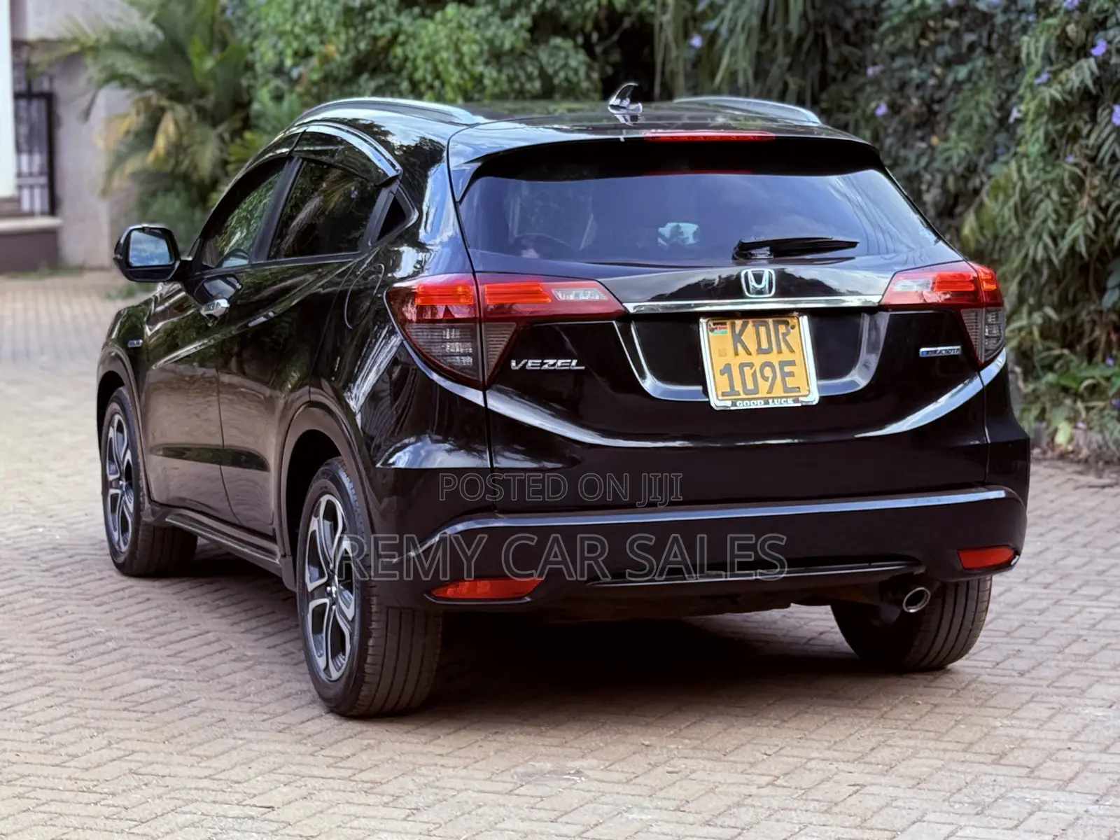 Honda Vezel 2018 Black