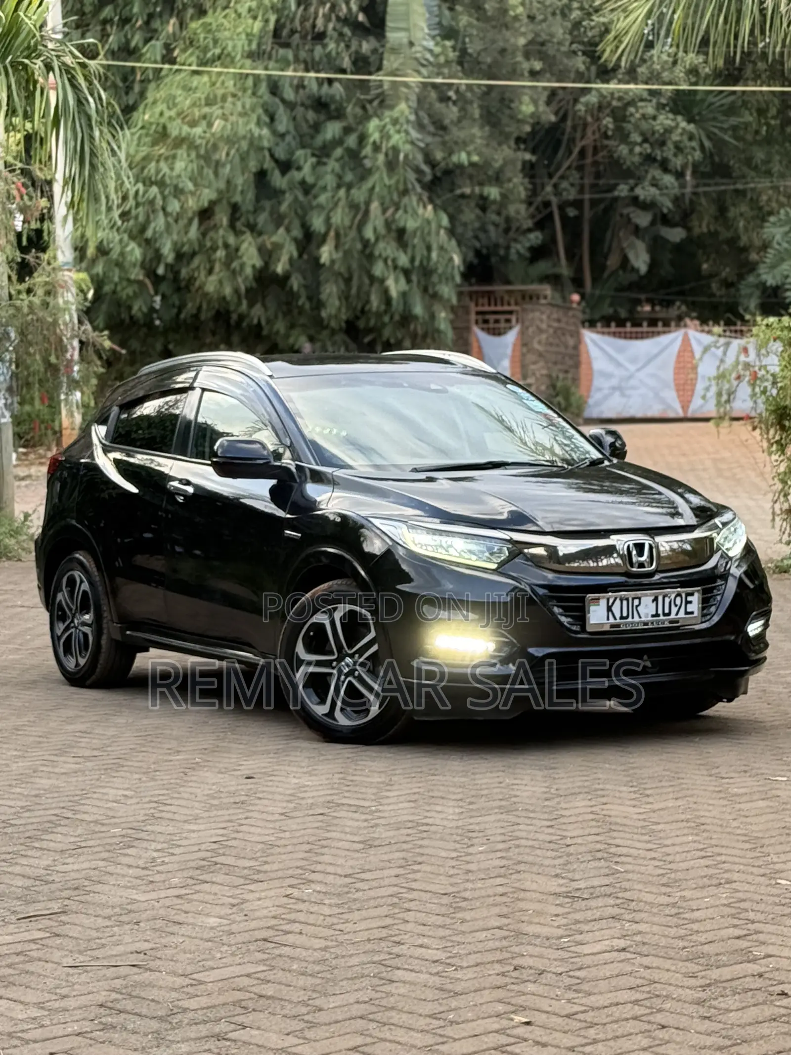 Honda Vezel 2018 Black