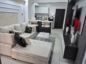 1 Bedroom Airbnb in Along Kindaruma in Kilimani