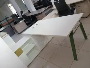 Contemporary Office Desk
