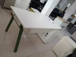 Contemporary Office Desk
