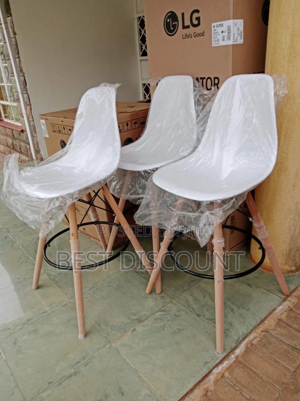 I Kitchen/Counter Chairs - main view