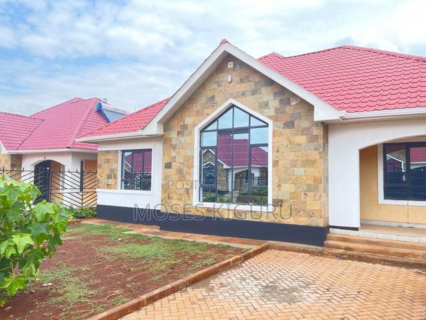 3bdrm Bungalow in Batian Estate, Kenyatta Road / Theta for rent - main view
