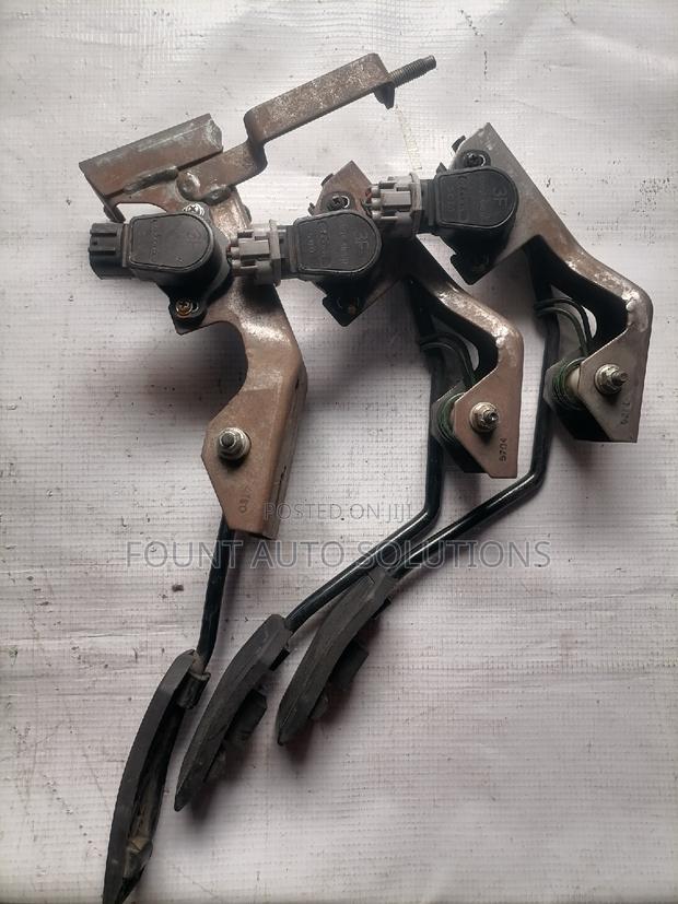 Acceleration Pedal Sensor Xtrail Nt30 - main view