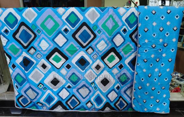 Binded Duvets
1 Duvet - main view