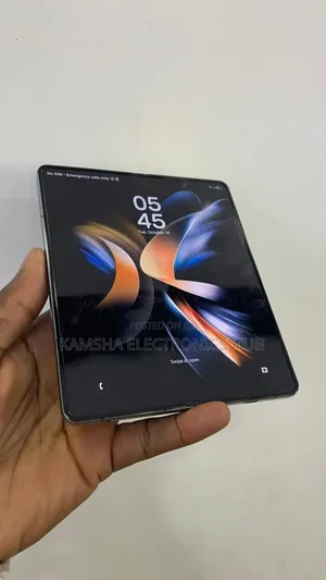 Samsung Galaxy Z Fold4 256 GB Gray