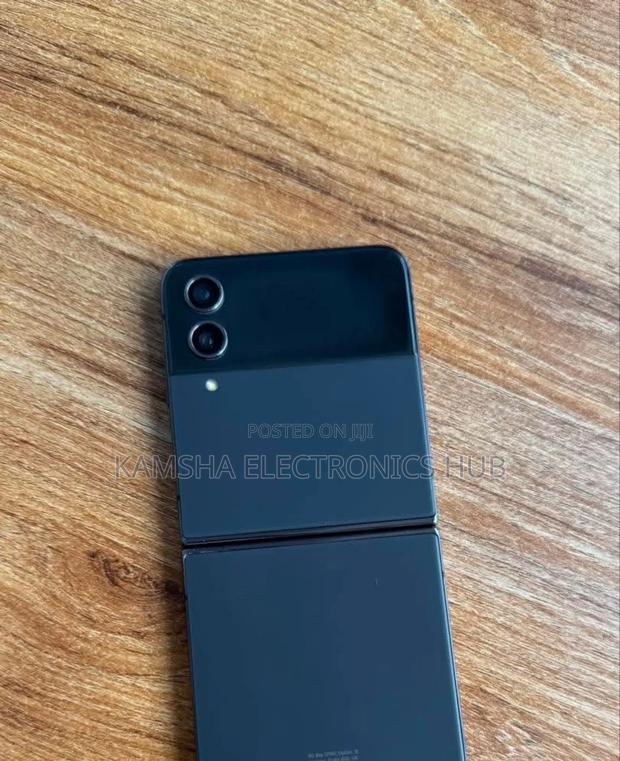 Samsung Galaxy Z Flip4 512 GB Black