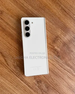 Samsung Galaxy Z Fold 5 256 GB White