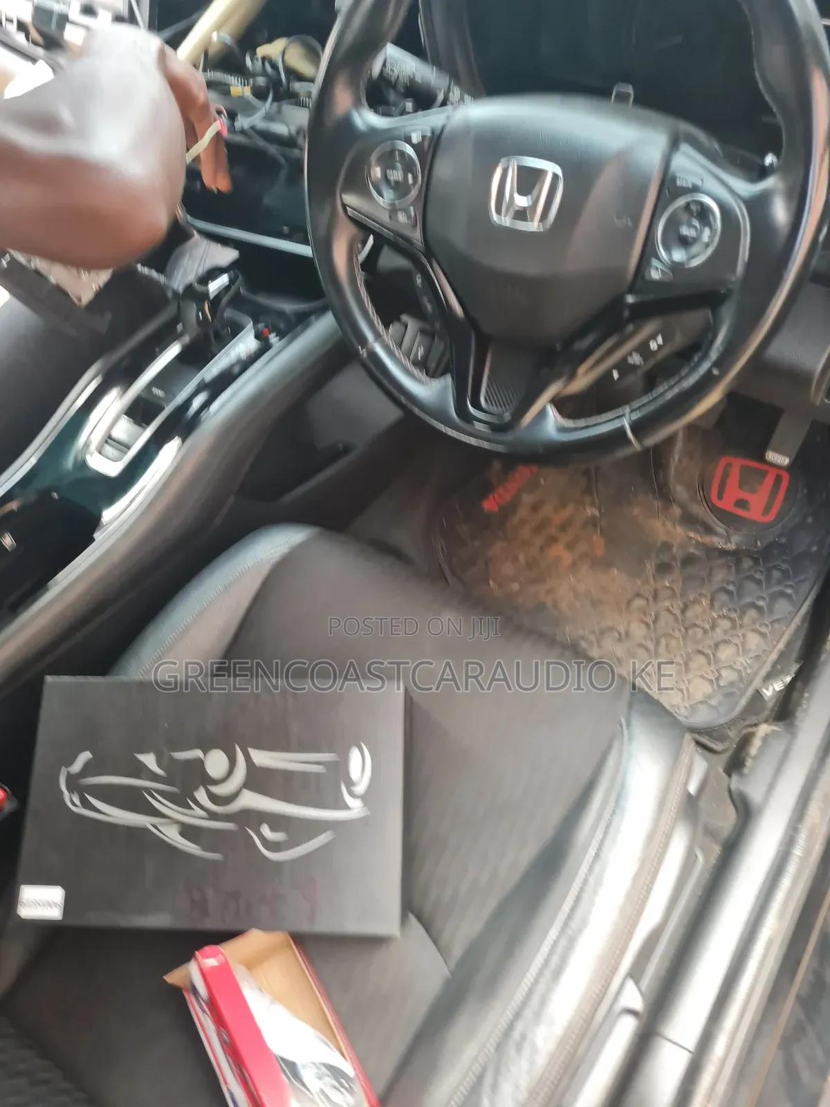Honda Vezel 2015-2022 Fitted With High End Android Radio 128+6 Gb