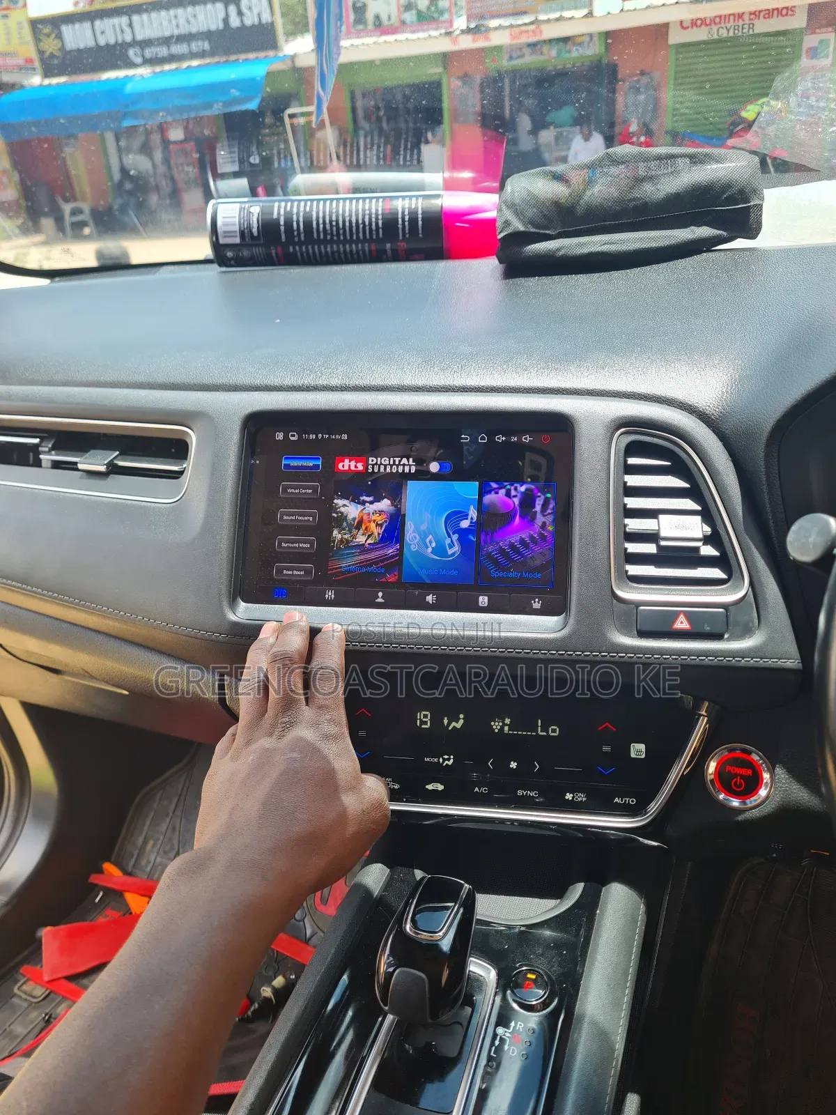 Honda Vezel 2015-2022 Fitted With High End Android Radio 128+6 Gb