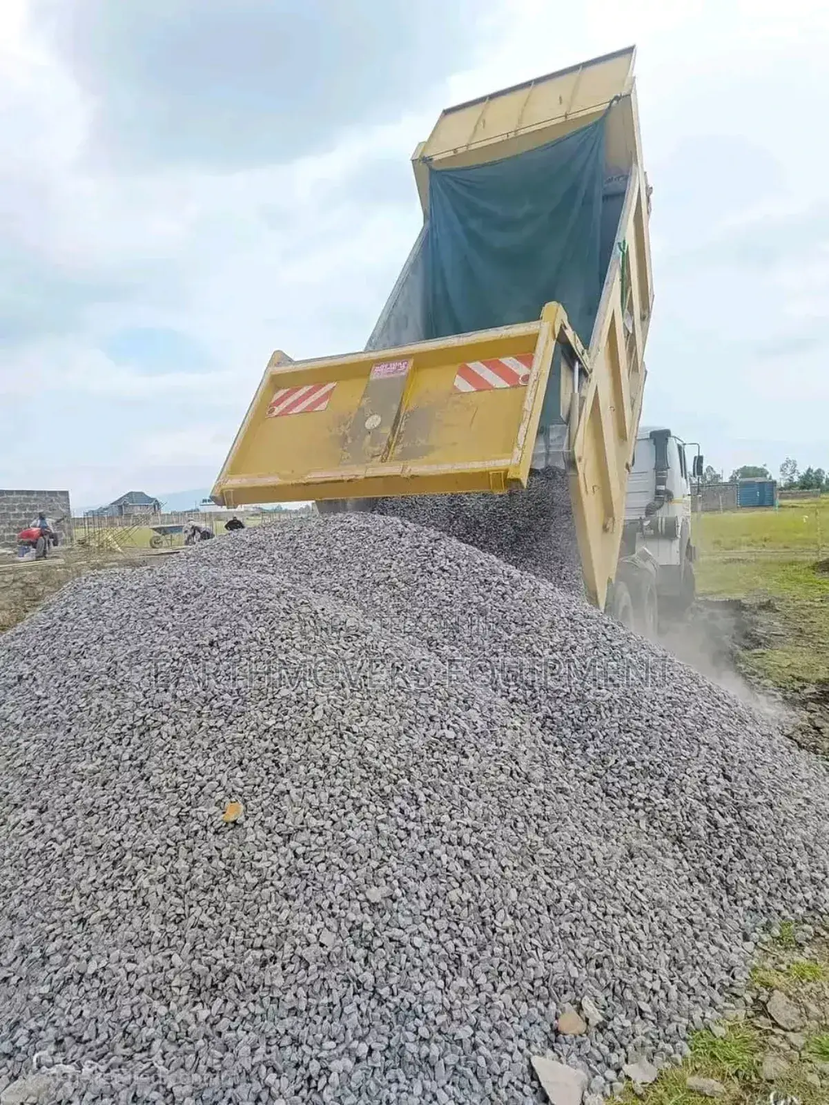 Ballast/River and Rock Sand