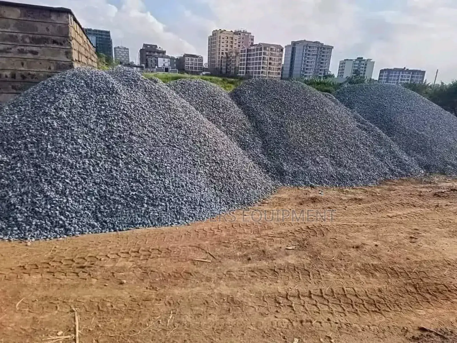 Ballast/River and Rock Sand
