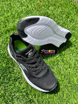 Sports Shoes