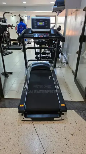 5hp Elip Tesla Commercial Treadmill