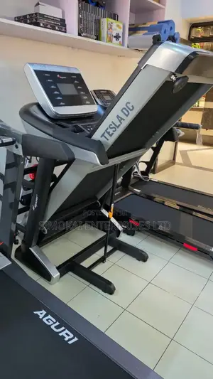 New 5hp Elip Tesla Commercial Treadmill