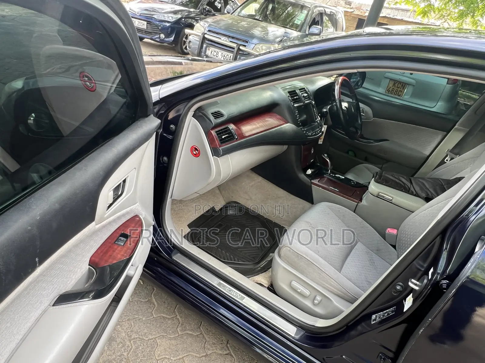 Toyota Crown 2009 Blue