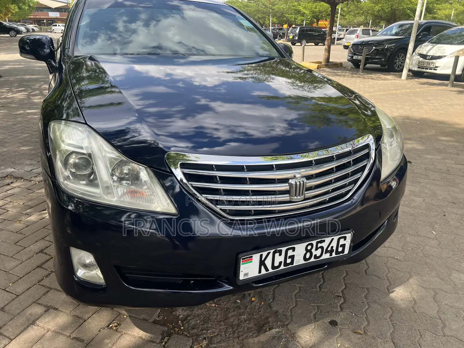 Toyota Crown 2009 Blue