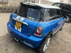 Mini Cooper 2012 Blue