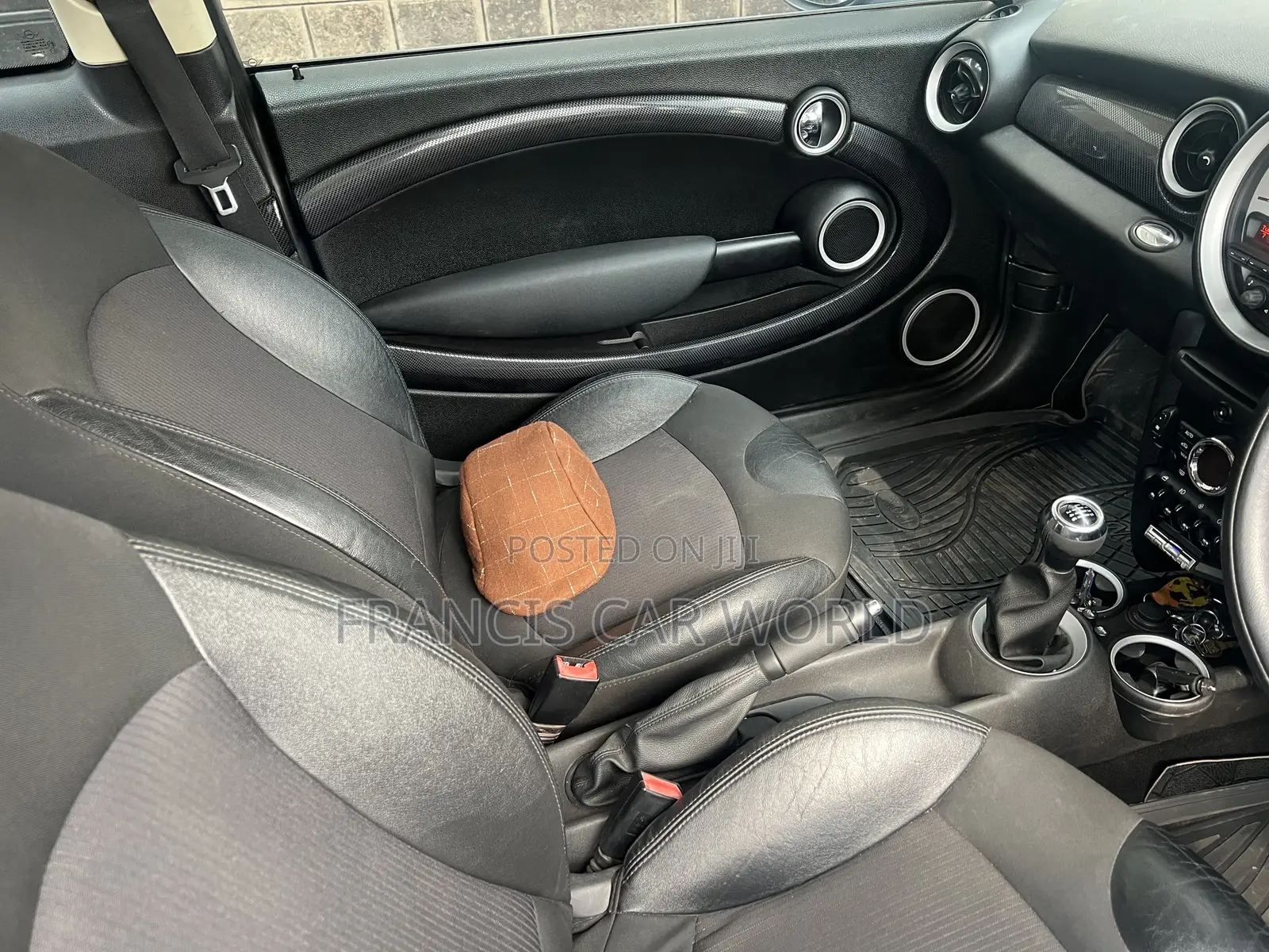 Mini Cooper 2012 Blue