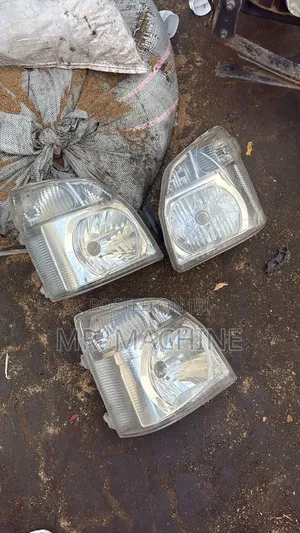 Suzuki Carry Headlights