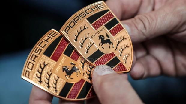 New Porsche Bonnet Hood Emblem